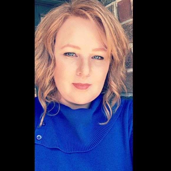 Meet your Posher, Jodie - Picture 1 of 1